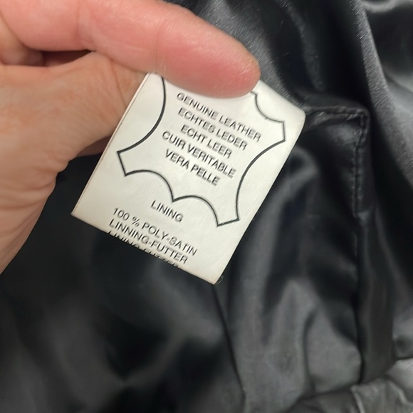 Vintage leather quilted moto jacket - Picture 10 of 12